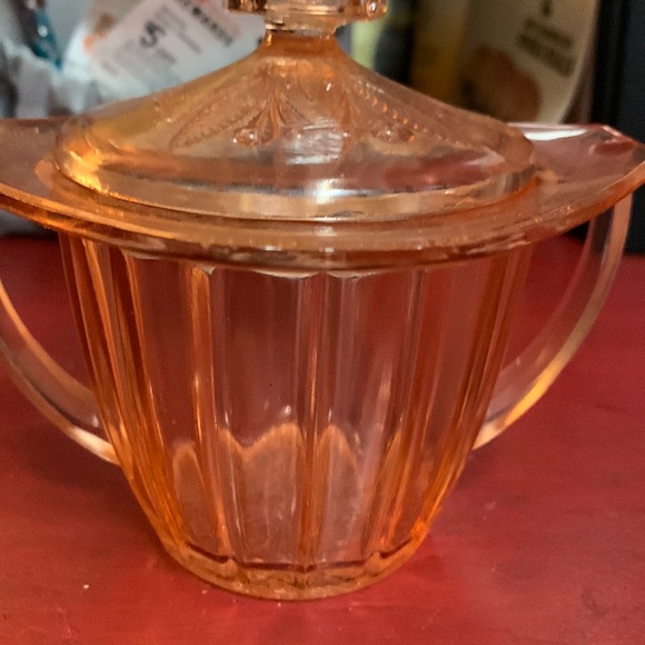 Vintage pink depression glass - Picture 1 of 4